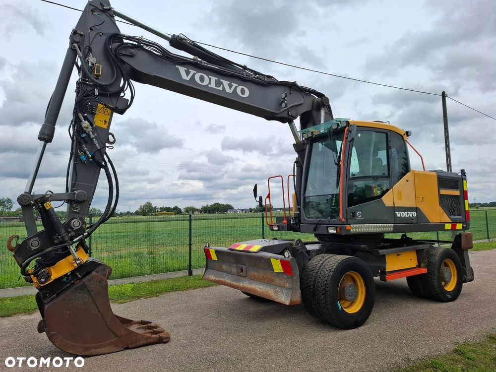 Volvo Ew180E - 1
