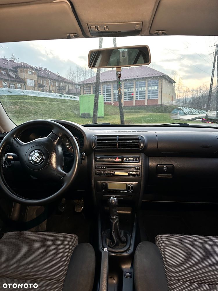 Seat Leon 1.9 TDI Signo - 10