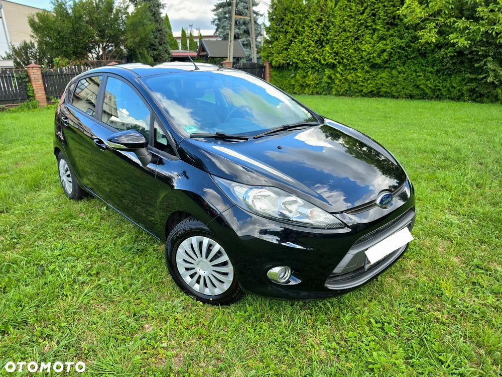 Ford Fiesta 1.25 Champions Edition - 19