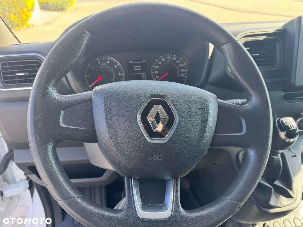 Renault Master - 10