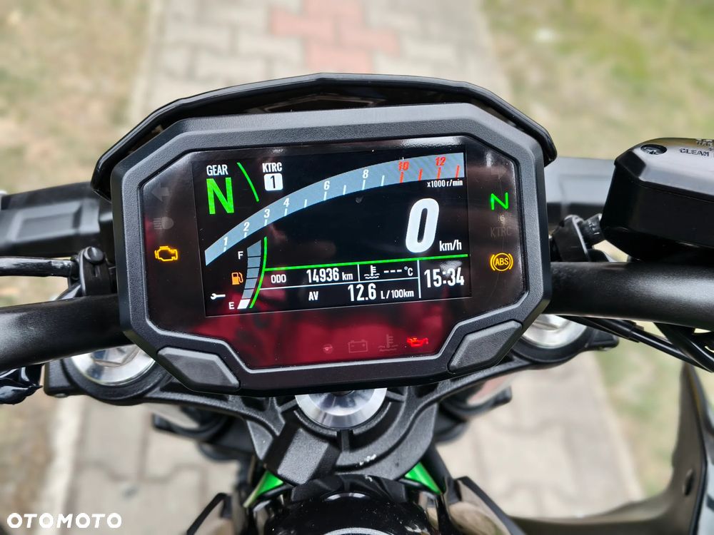 Kawasaki Z 650 - 15