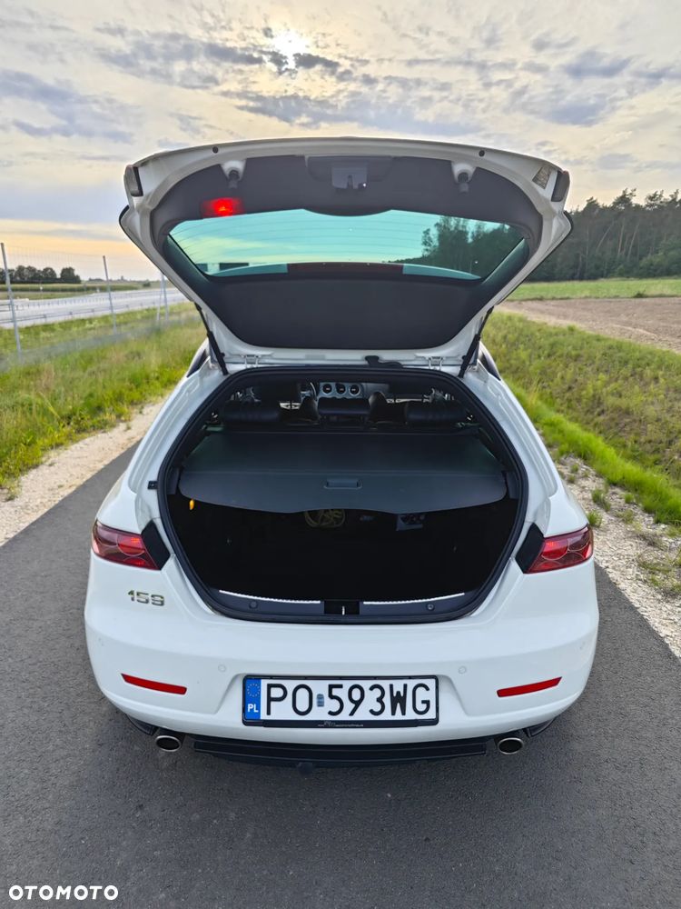 Alfa Romeo 159 2.4JTDM ti - 11