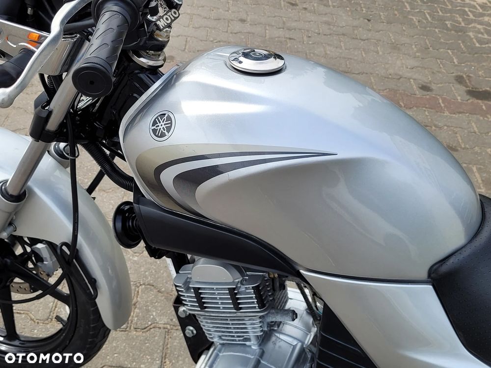 Yamaha YBR - 5