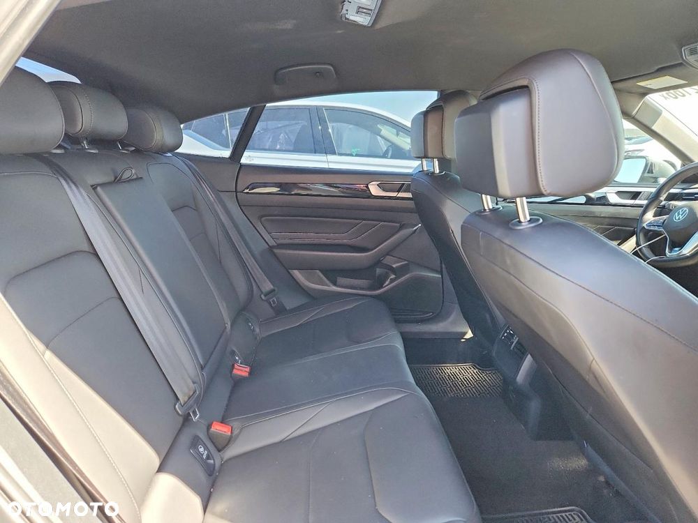 Volkswagen Arteon - 9