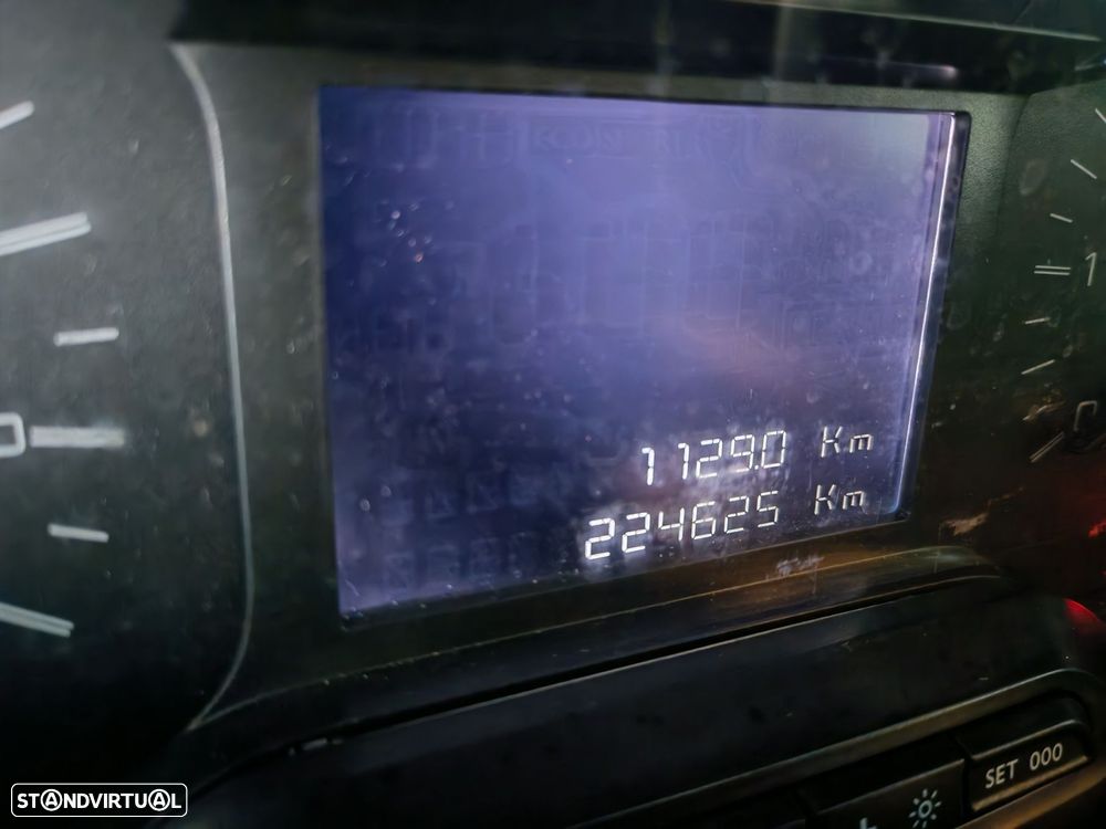 Peugeot Partner 1.6 BlueHDi L1 Pro 3L - 14