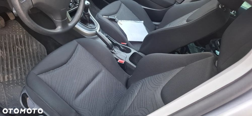 Peugeot 308 - 11