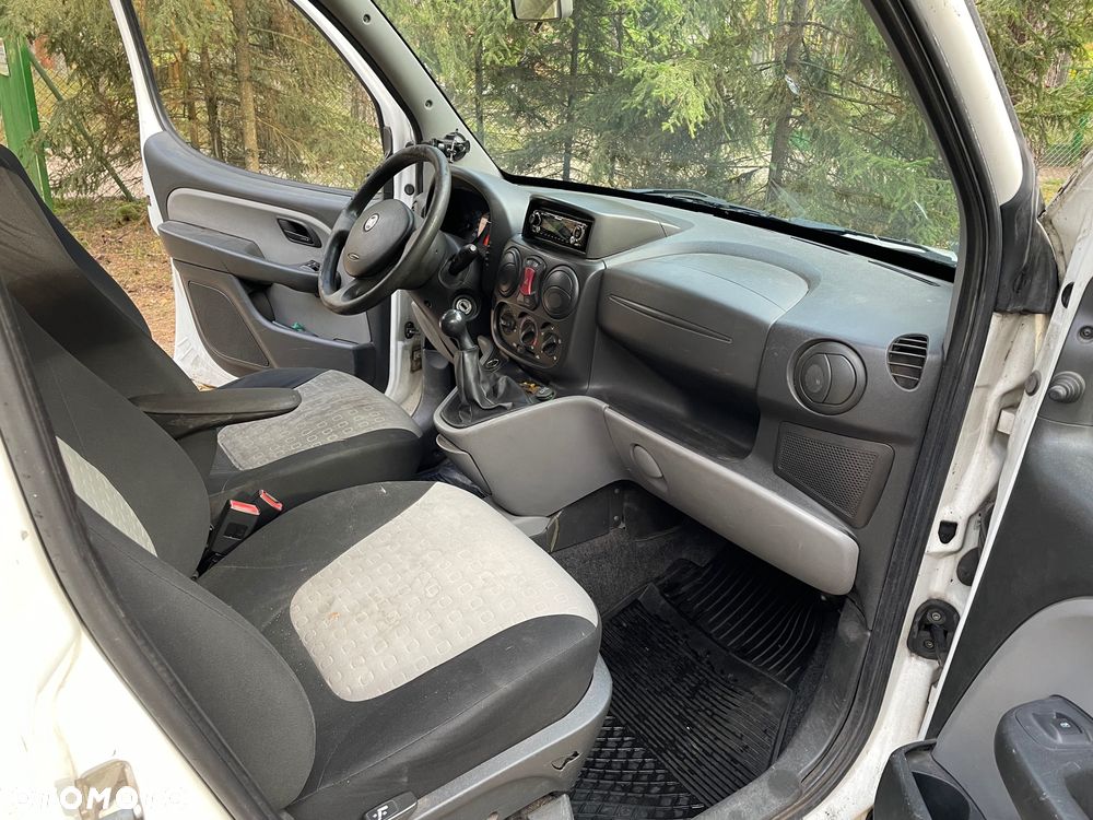 Fiat Doblo - 11