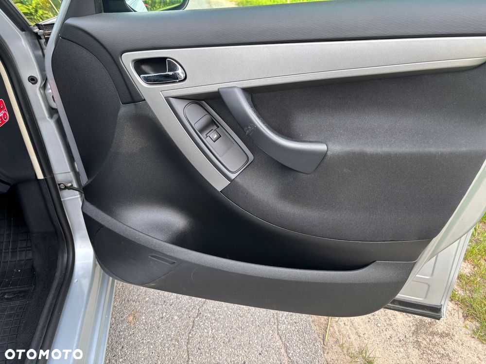 Citroën C4 Picasso 1.6 HDi FAP Tendance - 25