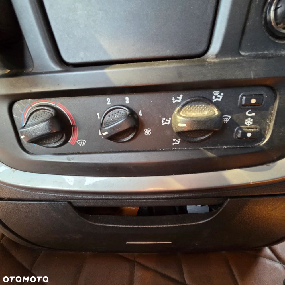 Iveco Hi Way - 13