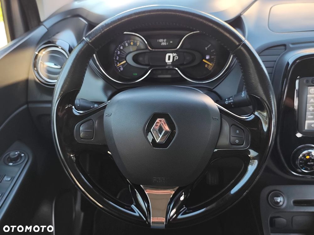 Renault Captur - 28