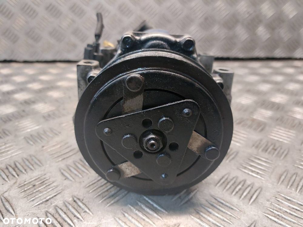 SPRĘŻARKA KOMPRESOR KLIMATYZACJI VOLVO C30 I 1.6 D 3M5H-19D629-TA - 2