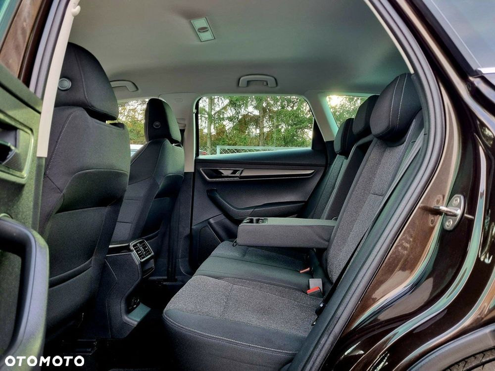 Skoda Karoq 1.5 TSI DSG Style - 10