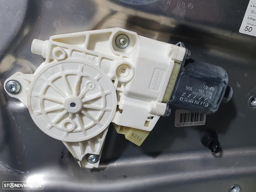 ELEVADOR DE VIDRO TRASEIRO DIREITO MERCEDES-BENZ CLASSE C 2007 -A2045406509 - 1