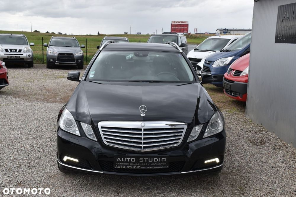 Mercedes-Benz Klasa E 350 4Matic Automatik Elegance BusinessEDITION - 26