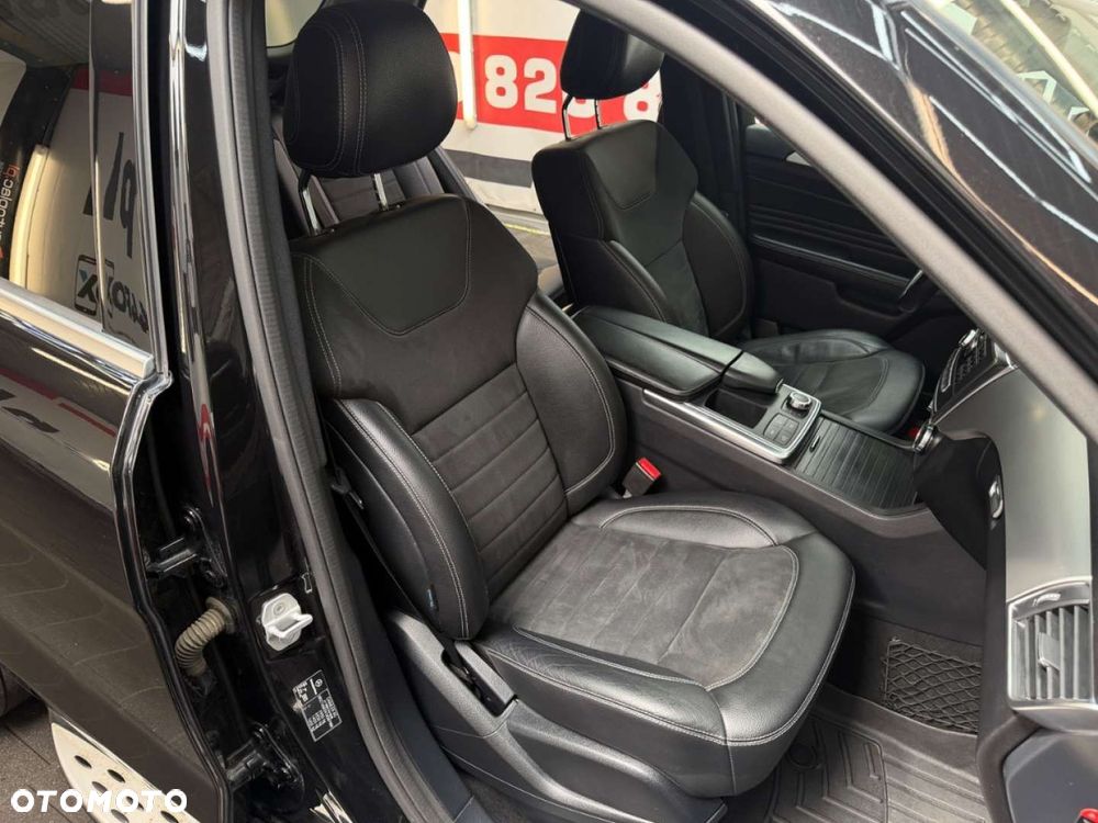 Mercedes-Benz ML - 38