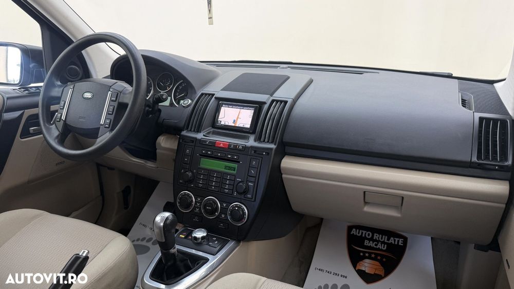 Land Rover Freelander 2 2.2L TD4 HSE - 13