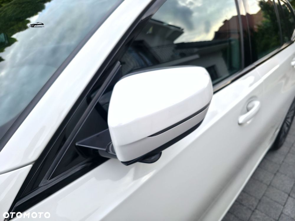 BMW Seria 3 - 36