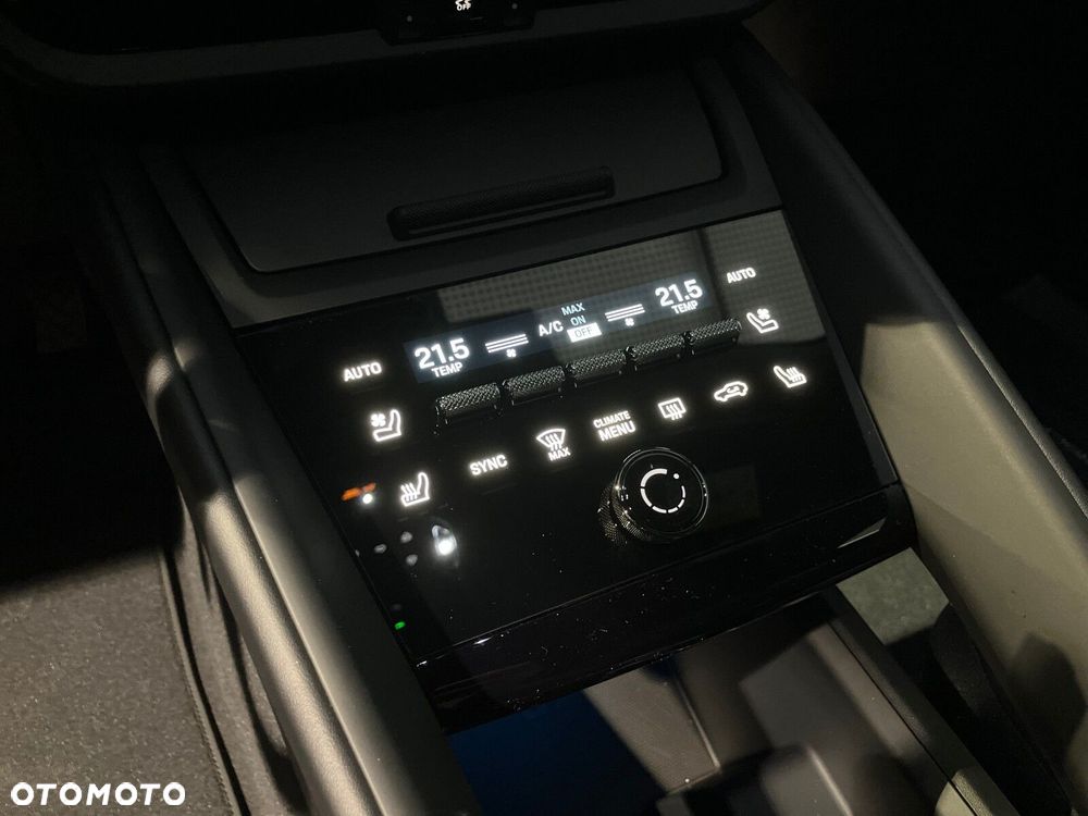 Porsche Macan - 20