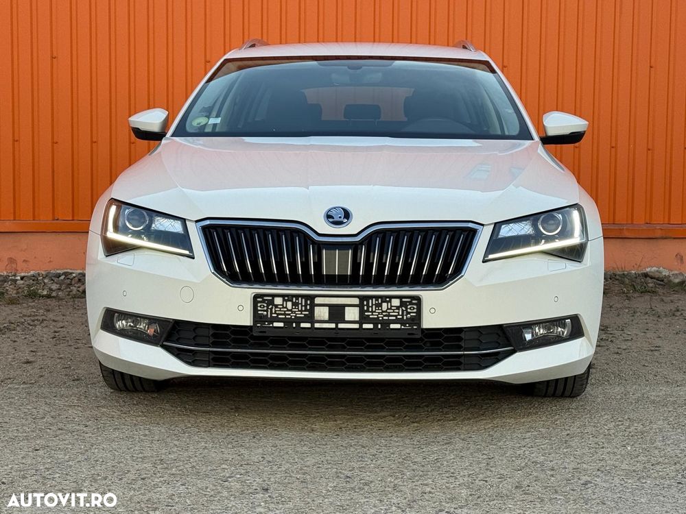 Skoda Superb 2.0 TDI DSG Active - 3