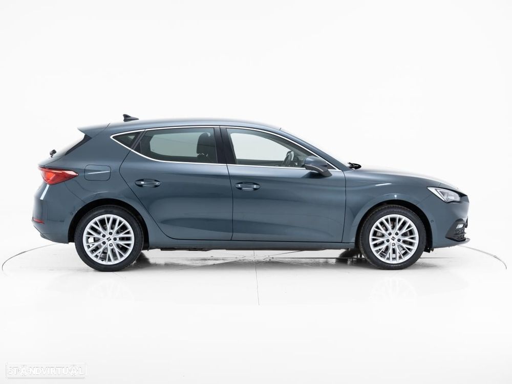 SEAT Leon 1.4 e-Hybrid Xcellence DSG - 3