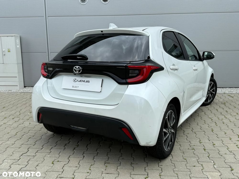 Toyota Yaris 1.5 Comfort - 6