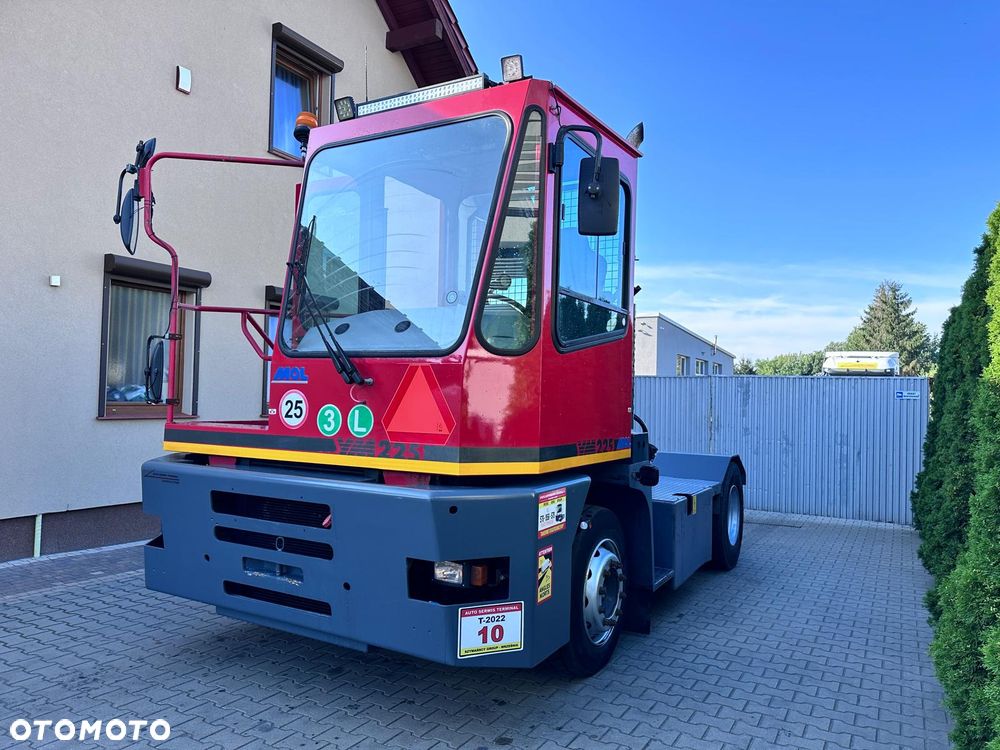 Mol YM225 - 1