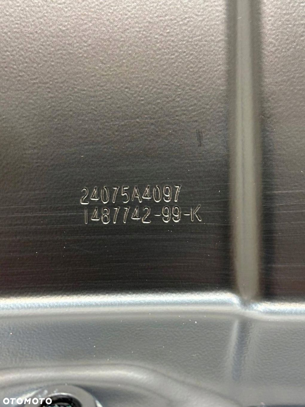 Tesla Y Pas Poszycie Tył Tylne 1487744-00-C nowe - 10