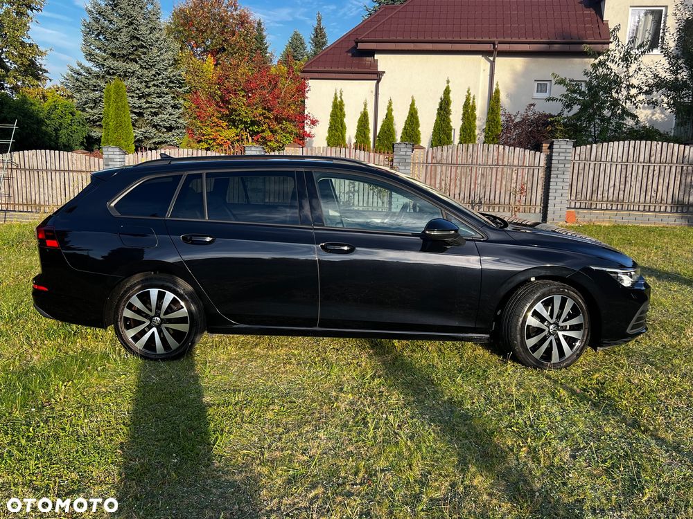Volkswagen Golf 1.0 eTSI Life DSG - 8