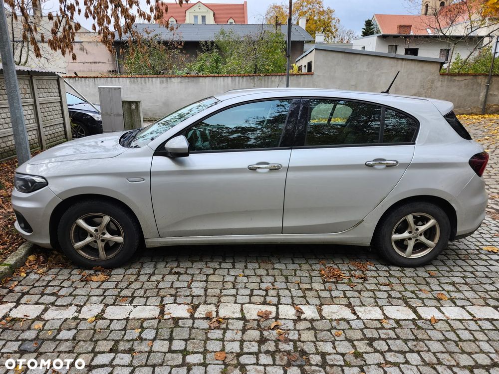 Fiat Tipo 1.4 T-Jet 16v Lounge - 2