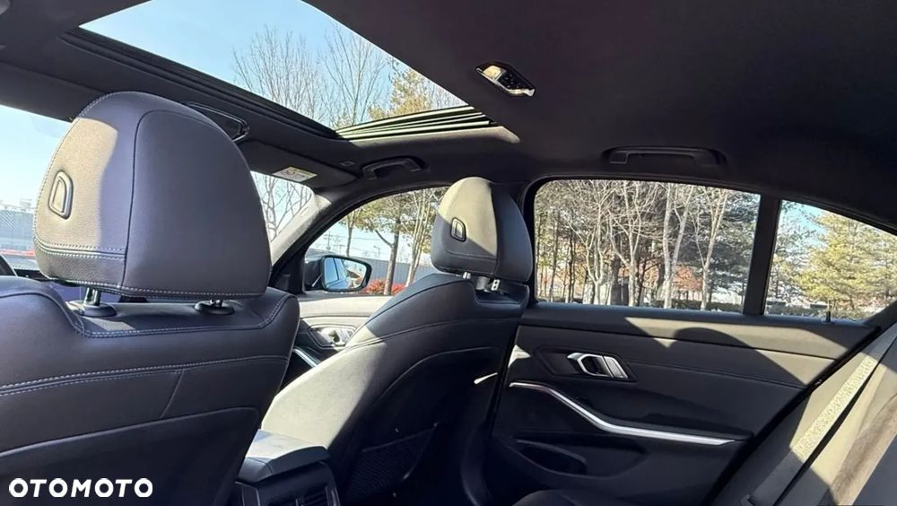 BMW Seria 3 - 12