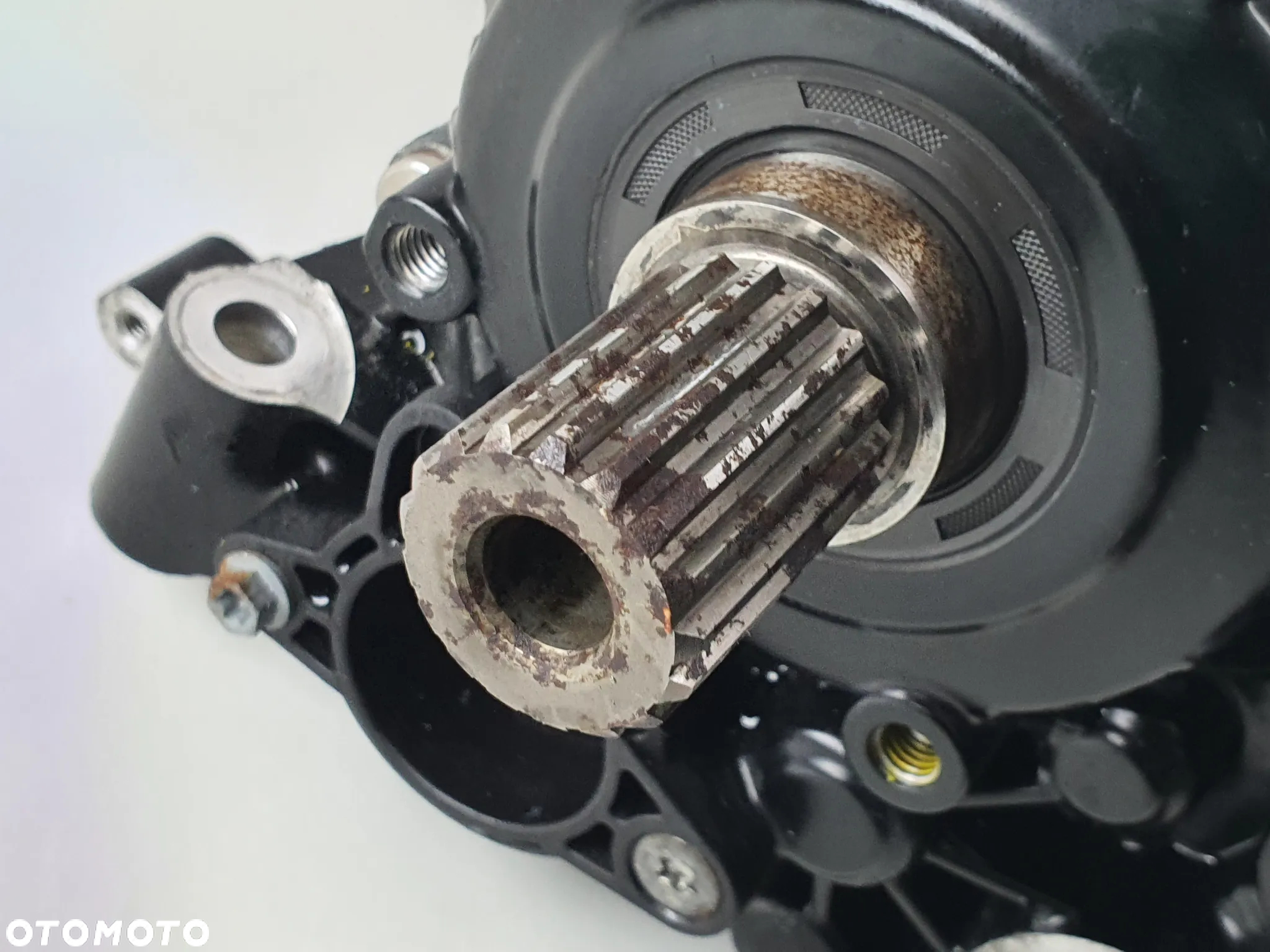 SKRZYNIA BIEGOW  CAN AM SPYDER 1330 F3S RT SE6 - 5