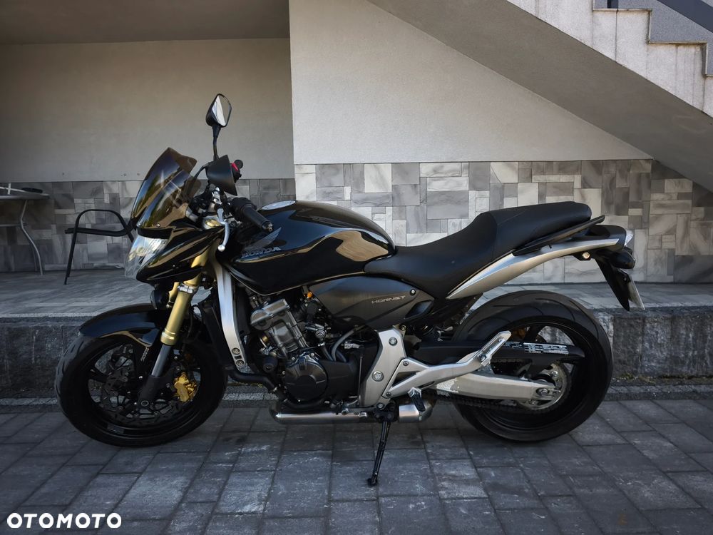 Honda Hornet - 2