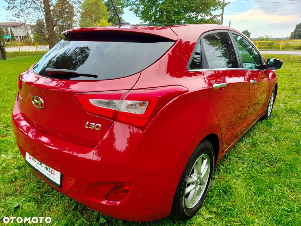 Hyundai i30 1.6 CRDi Premium - 17