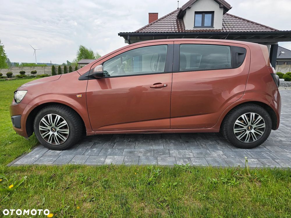 Chevrolet Aveo 1.2 LS - 7