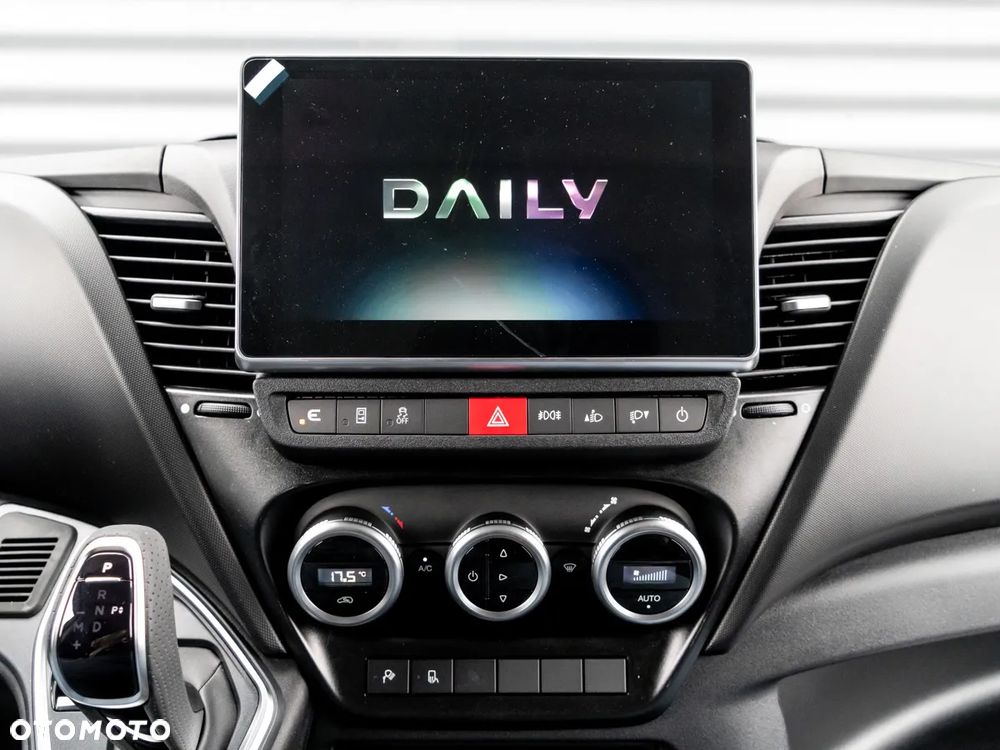 Iveco Daily 35S18HA8V 3.0 L4H2 - 20