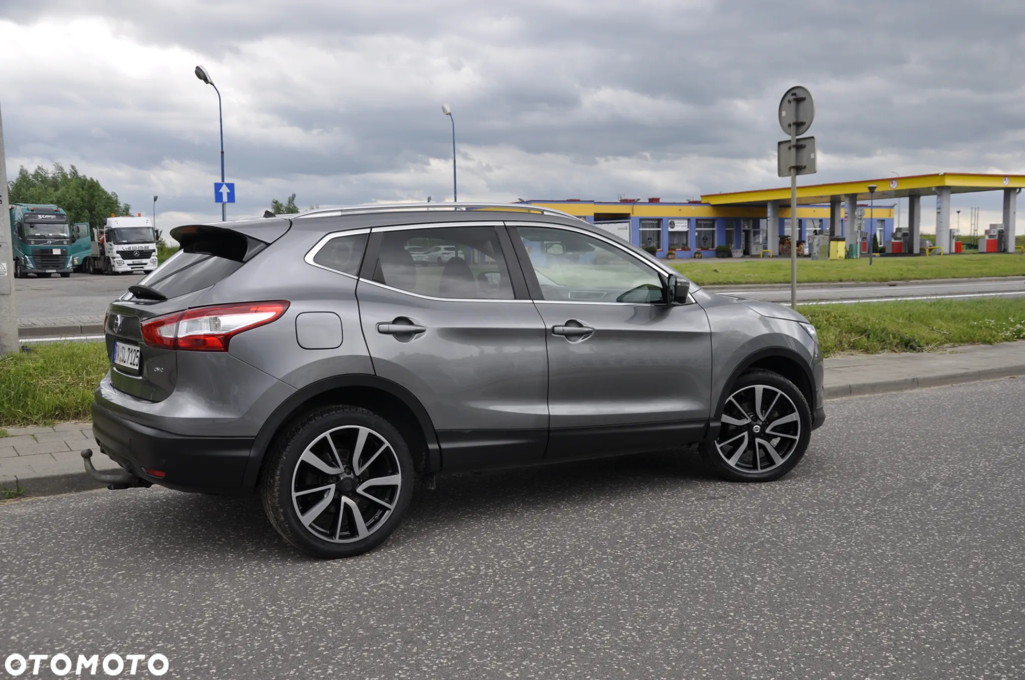 Nissan Qashqai 1.6 dCi Xtronic TEKNA - 14