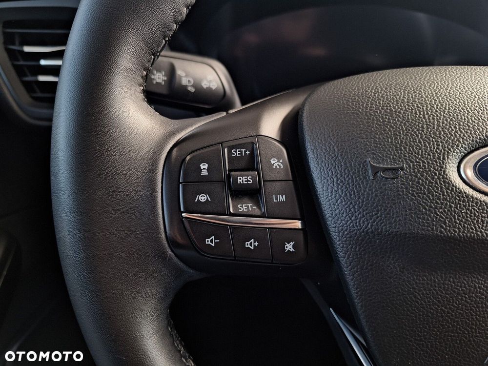 Ford Kuga 2.0 EcoBlue AWD Titanium X - 38