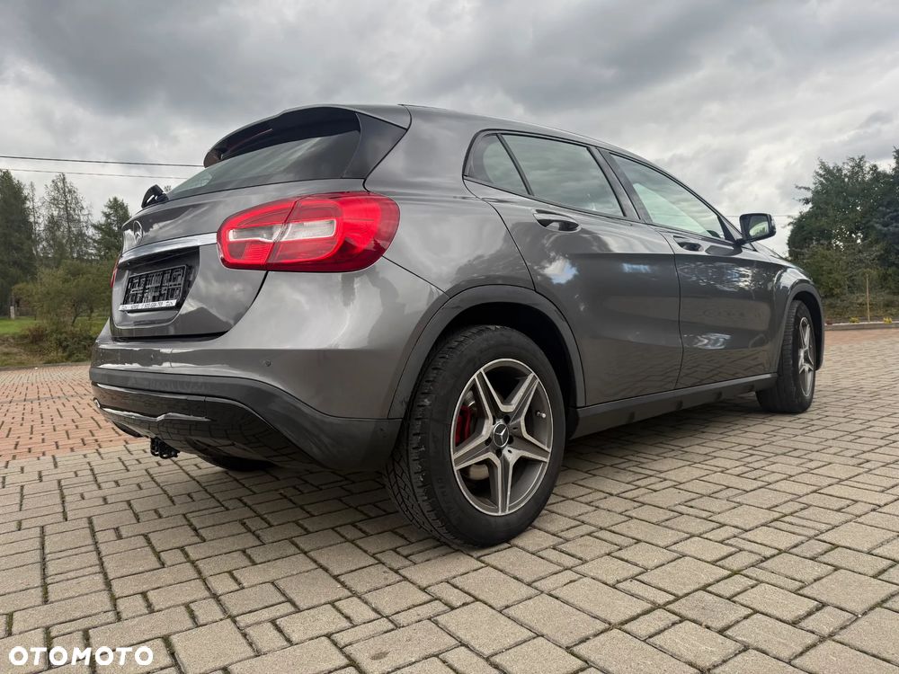 Mercedes-Benz GLA 180 d 7G-DCT Style - 7