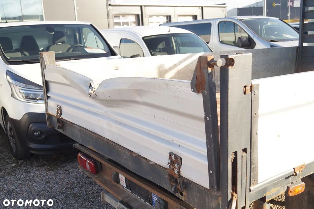 Mitsubishi Canter - 10