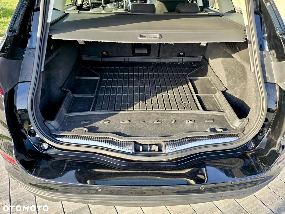 Ford Mondeo - 7