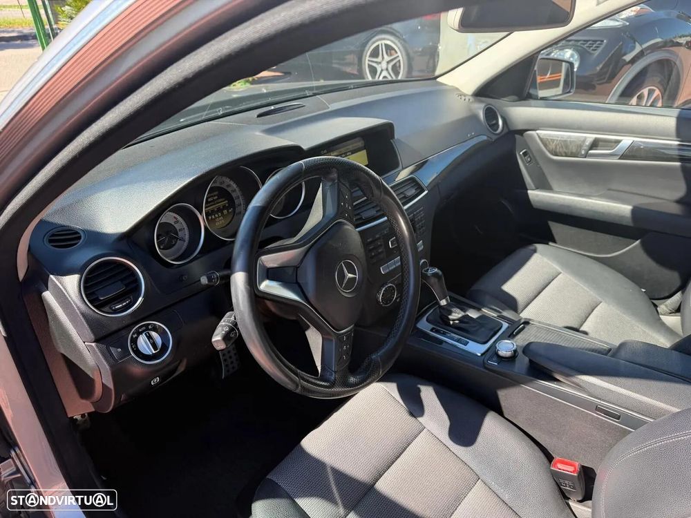 Mercedes-Benz C 250 (BlueTEC) d 4Matic Station 7G-TRONIC Avantgarde - 7