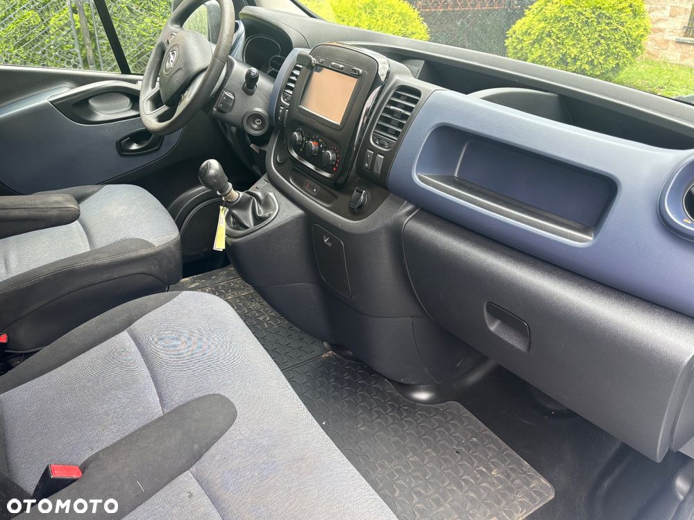 Opel VIVARO - 10