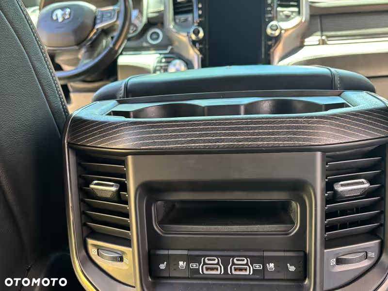 RAM 1500 5.7 Crew Cab Limited - 14