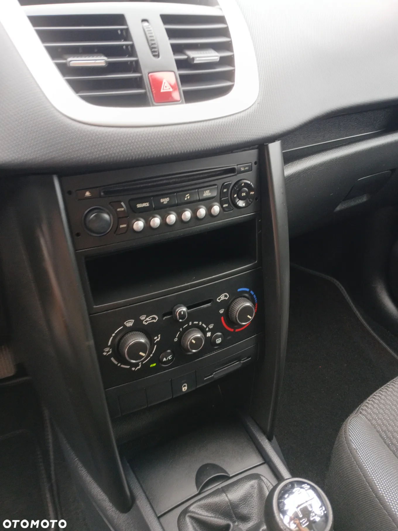 Peugeot 207 1.4 Presence - 30
