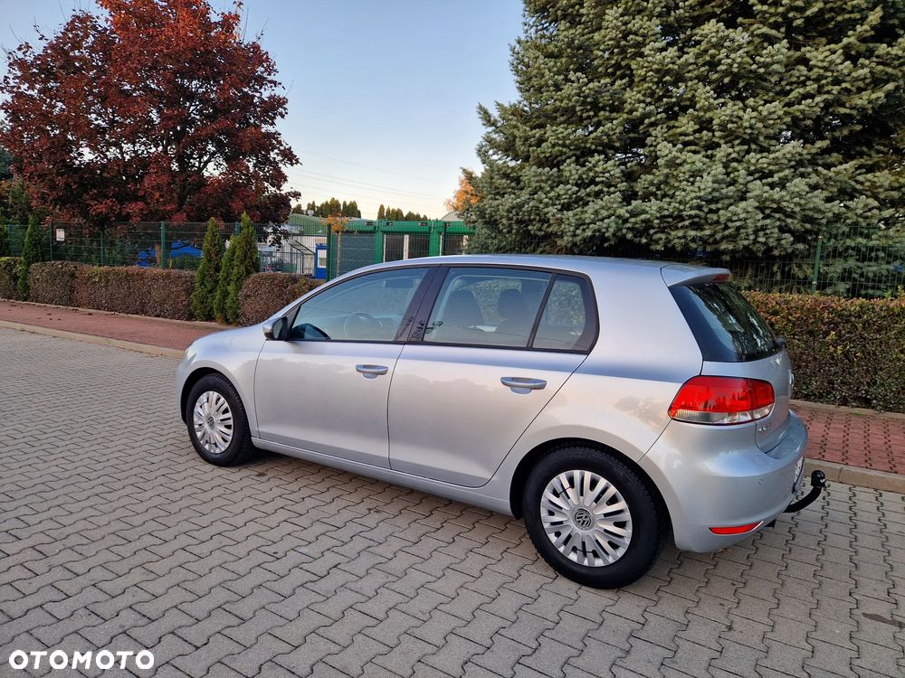 Volkswagen Golf - 4