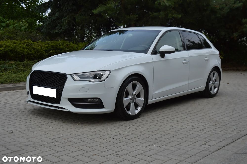 Audi A3 Sportback 1.2 TFSI Attraction - 5