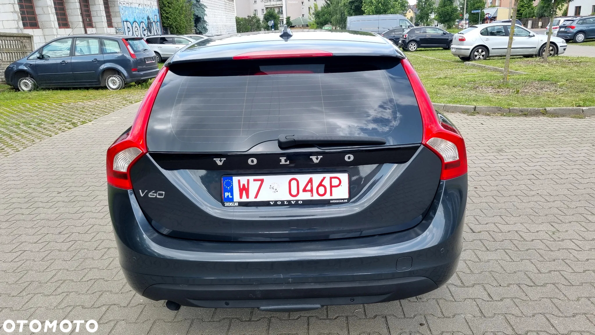 Volvo V60 D4 Momentum - 5