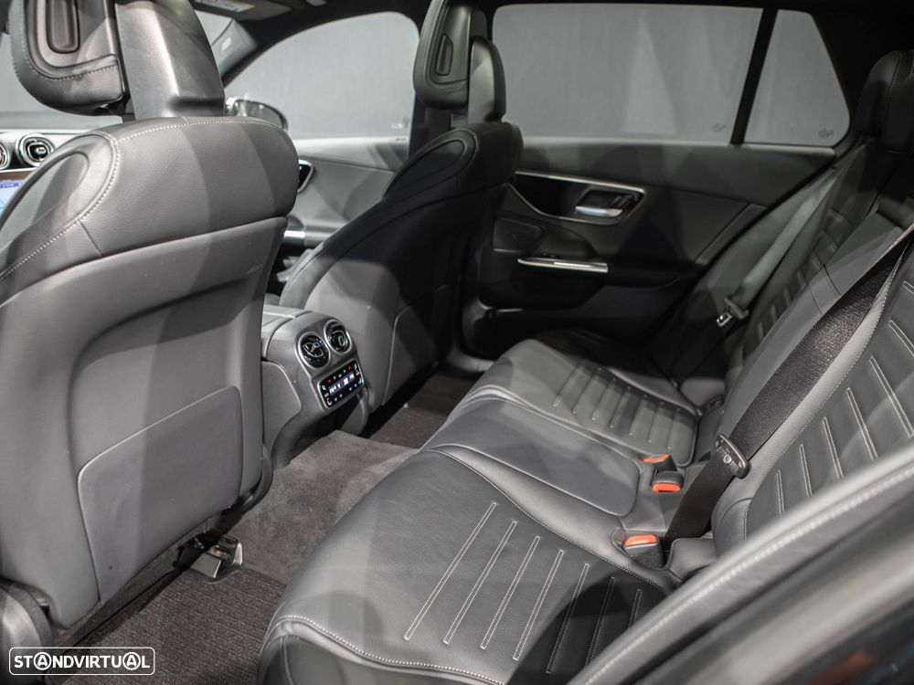 Mercedes-Benz C 220 Station d 9G-TRONIC AMG Line - 32