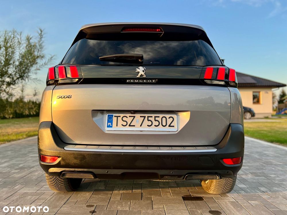 Peugeot 5008 1.6 THP Allure S&S EAT6 - 19
