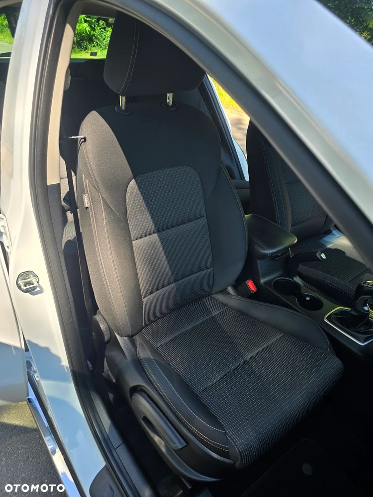 Kia Sportage 1.6 GDI 2WD Spirit - 21